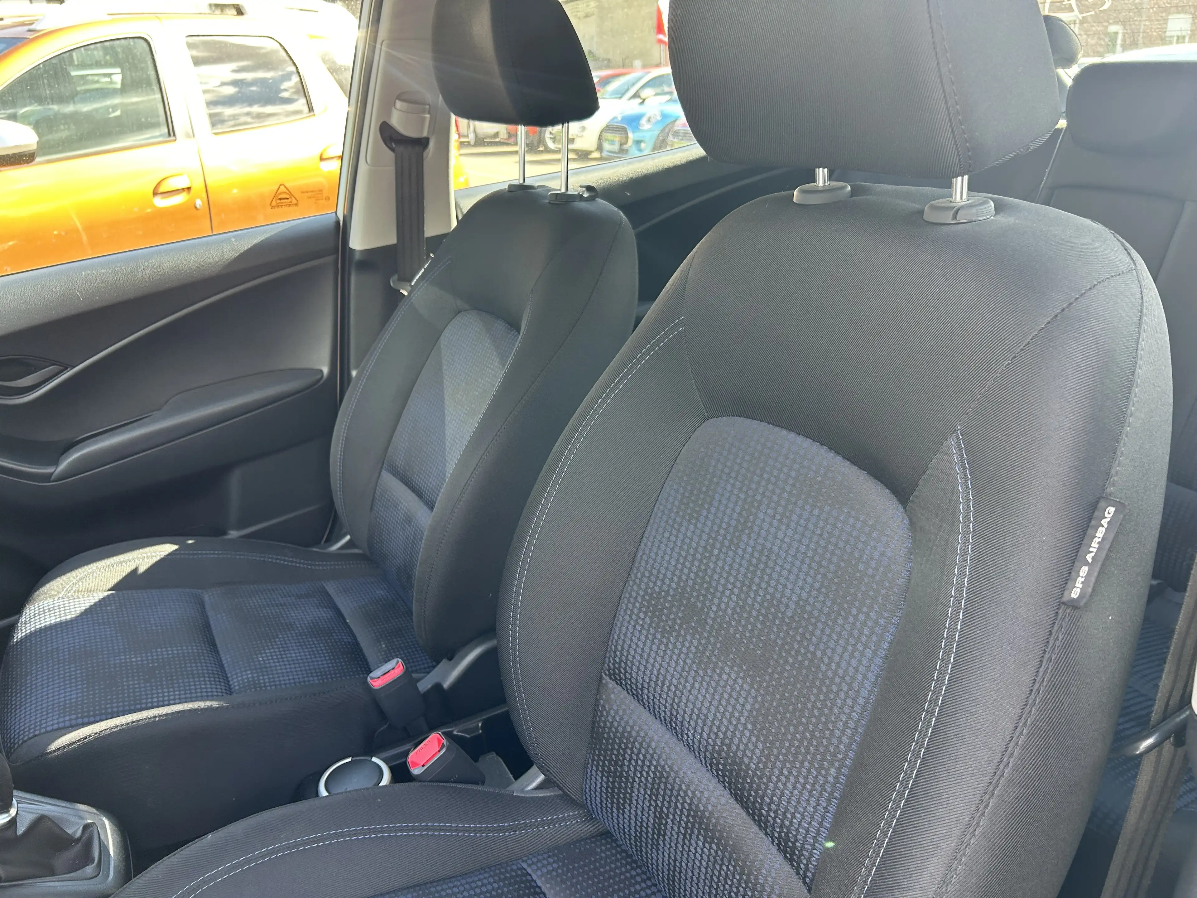 Hyundai iX20 1.4i Fun ISG 5 PORTES AIRCO GARANTIE 12 MOIS — photo 13