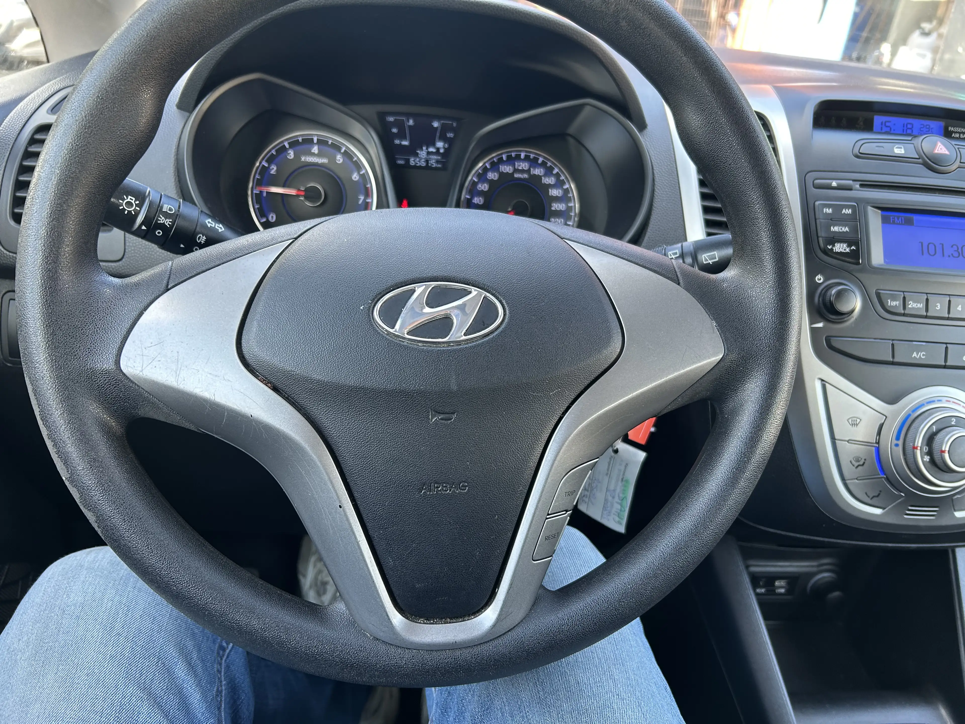 Hyundai iX20 1.4i Fun ISG 5 PORTES AIRCO GARANTIE 12 MOIS — photo 7