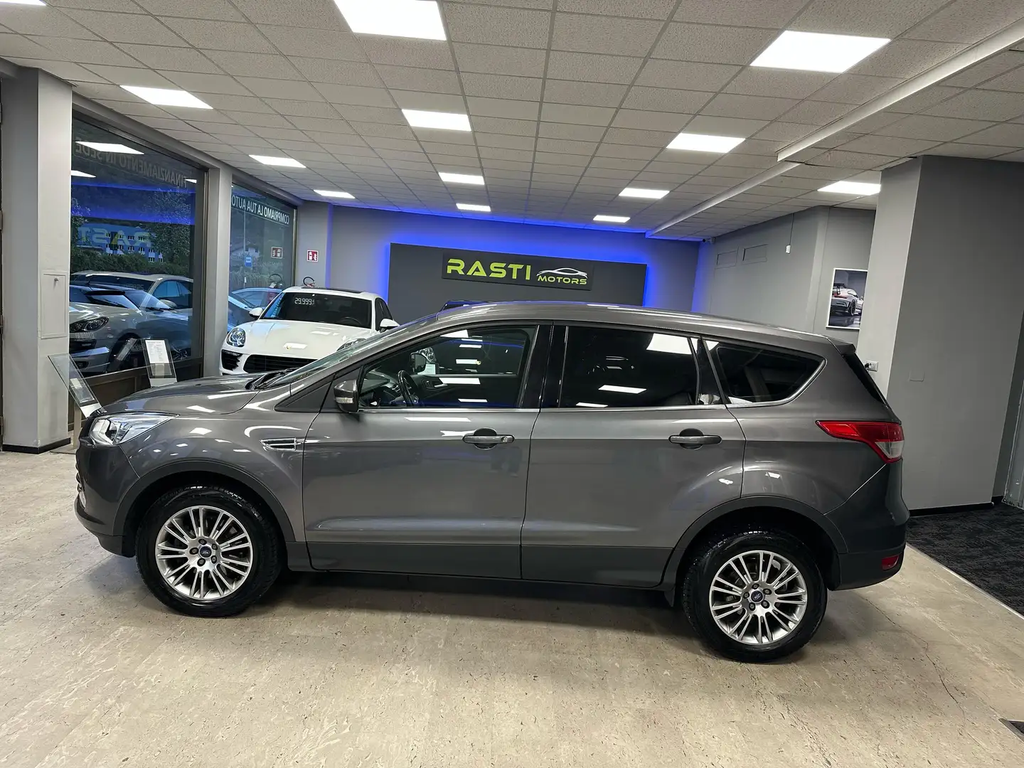 Ford Kuga Kuga 2.0 tdci Titanium 4wd 140cv Grau - 2