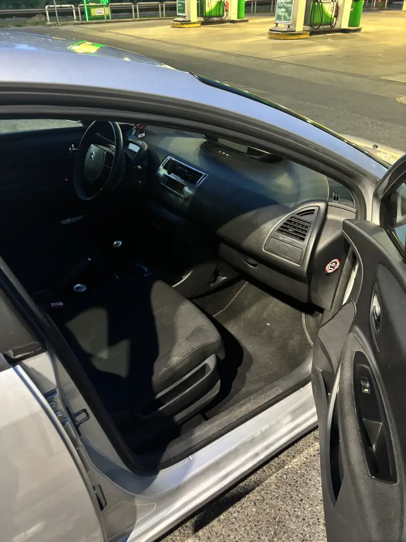 Citroen C4 1,4 16V SX - 2