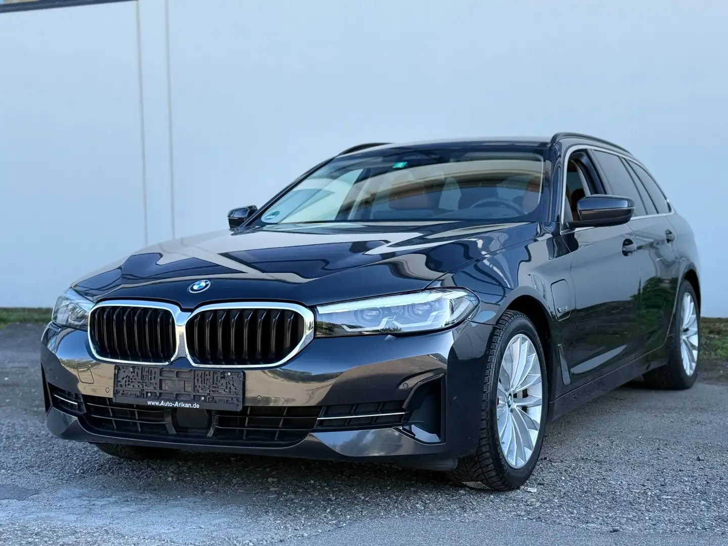 BMW 530 5 Touring 530 e xDrive LED/ACC/Massage/Leder/ Gris - 2