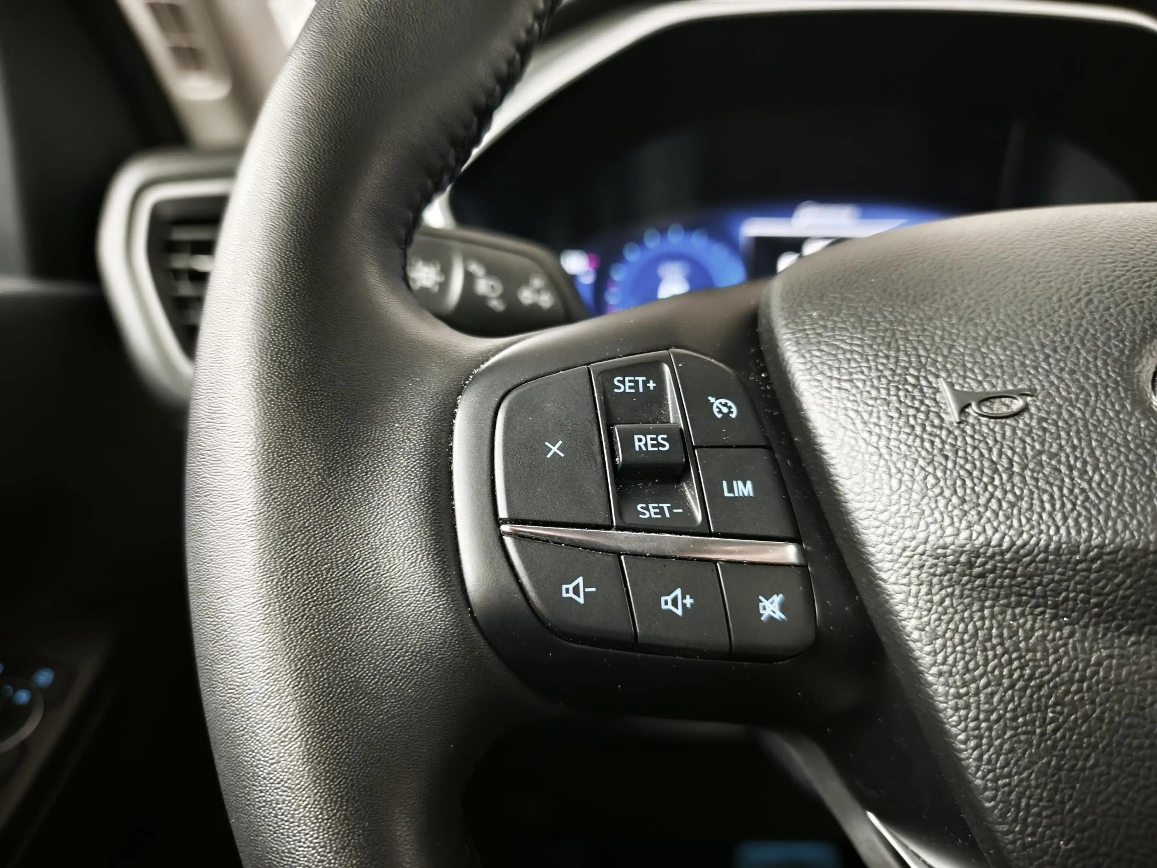 Ford Kuga 2.5 PHEV Titanium | Apple Carplay - Android Auto | — photo 19