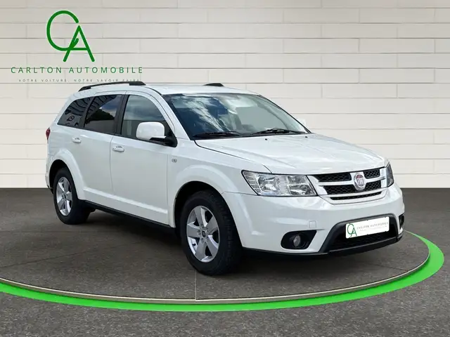 Fiat Freemont 2.0 16V Multijet 170 ch 4x4 Lounge A 7 PLACES-CAMERA DE RECUL-BLUETOOTH