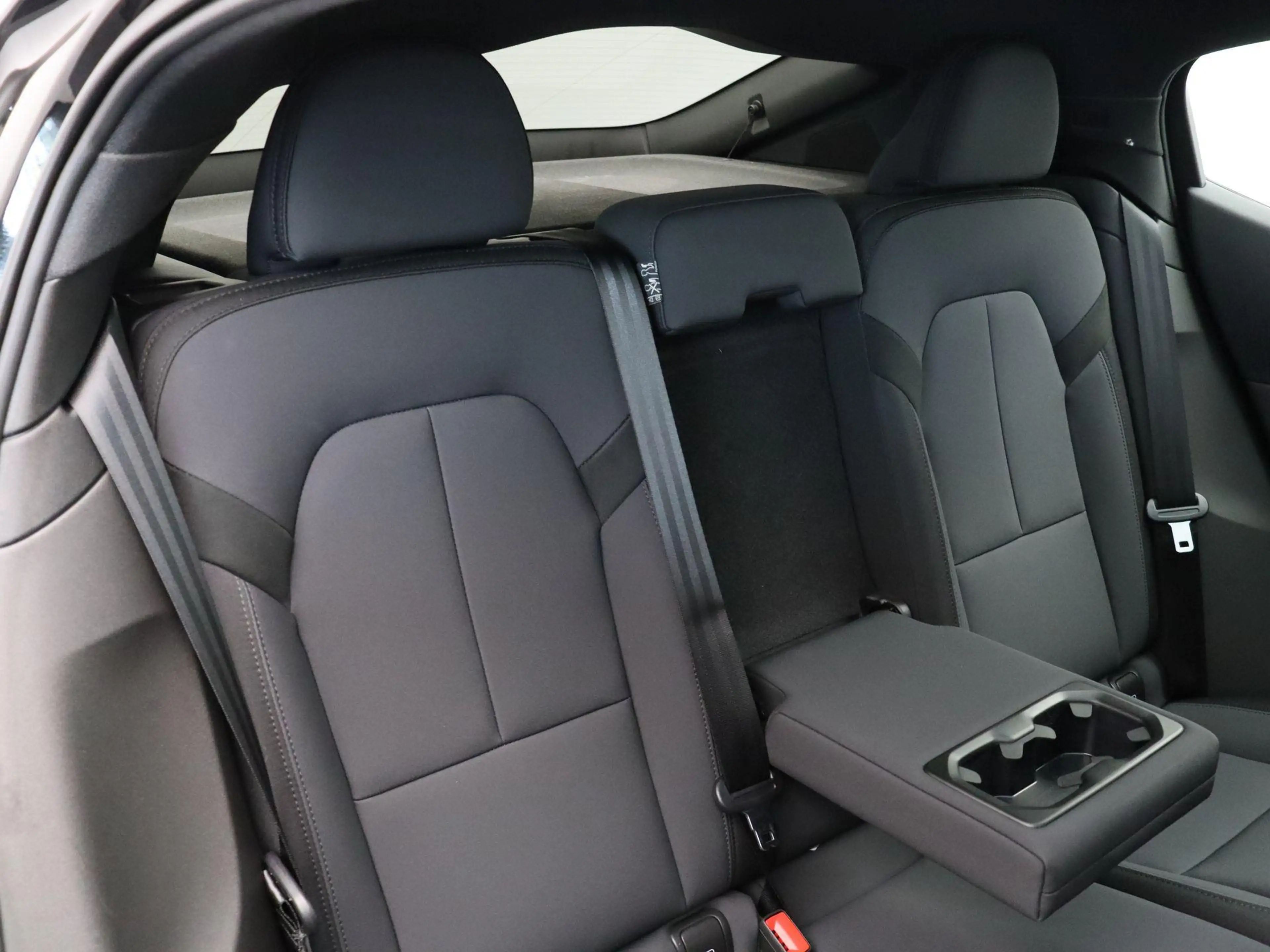 Polestar 2 Standard Range Single Motor 63kWh | 92,3% SOH | Ha — photo 10