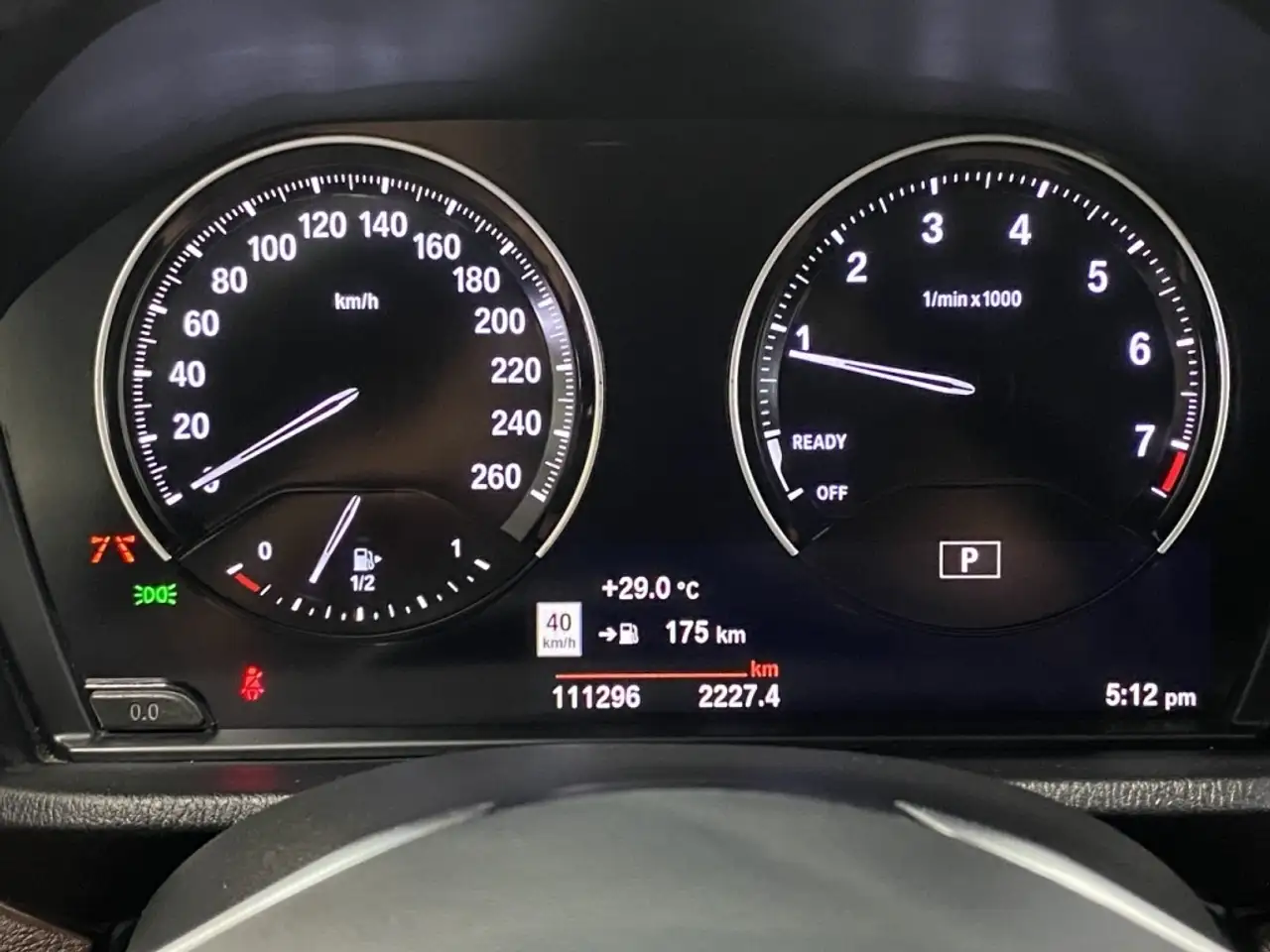 BMW X1 снимка BMW X1