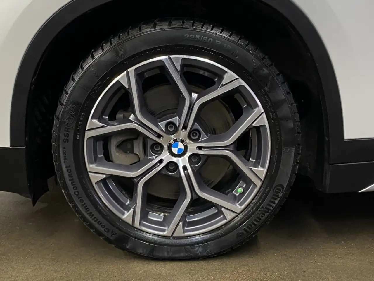 BMW X1 снимка BMW X1
