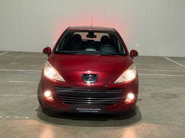 207 1.6i Sporty