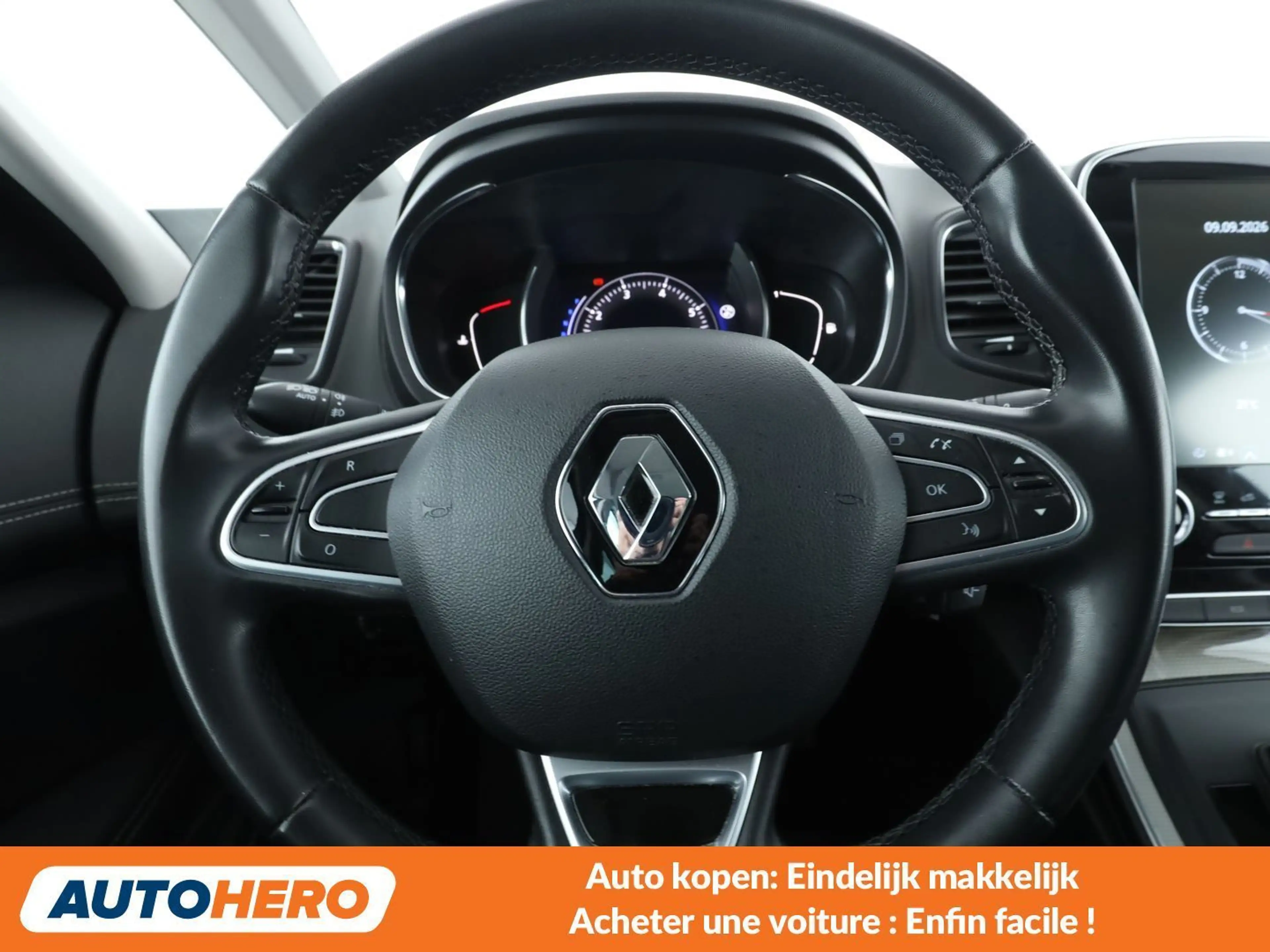 Renault Grand Scenic 1.3 TCe Techno — photo 5