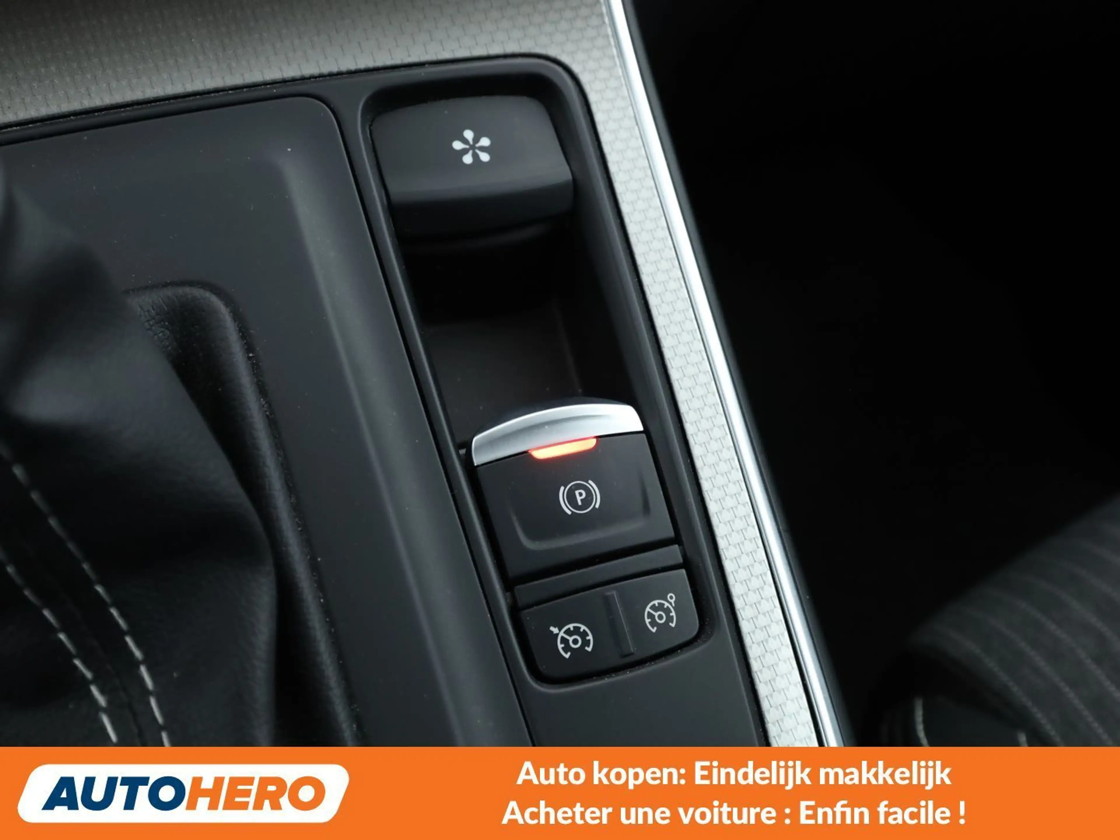 Renault Grand Scenic 1.3 TCe Techno — photo 14