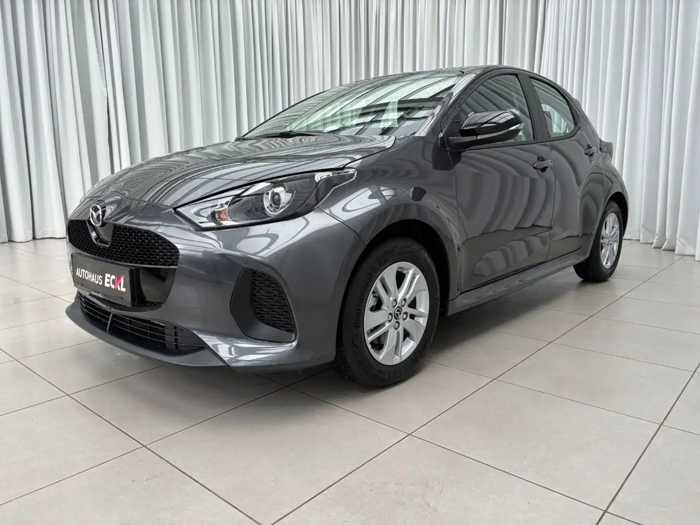 Mazda 2 Hybrid 1.5L 116PS AT WD Centre - Line Grau - 2