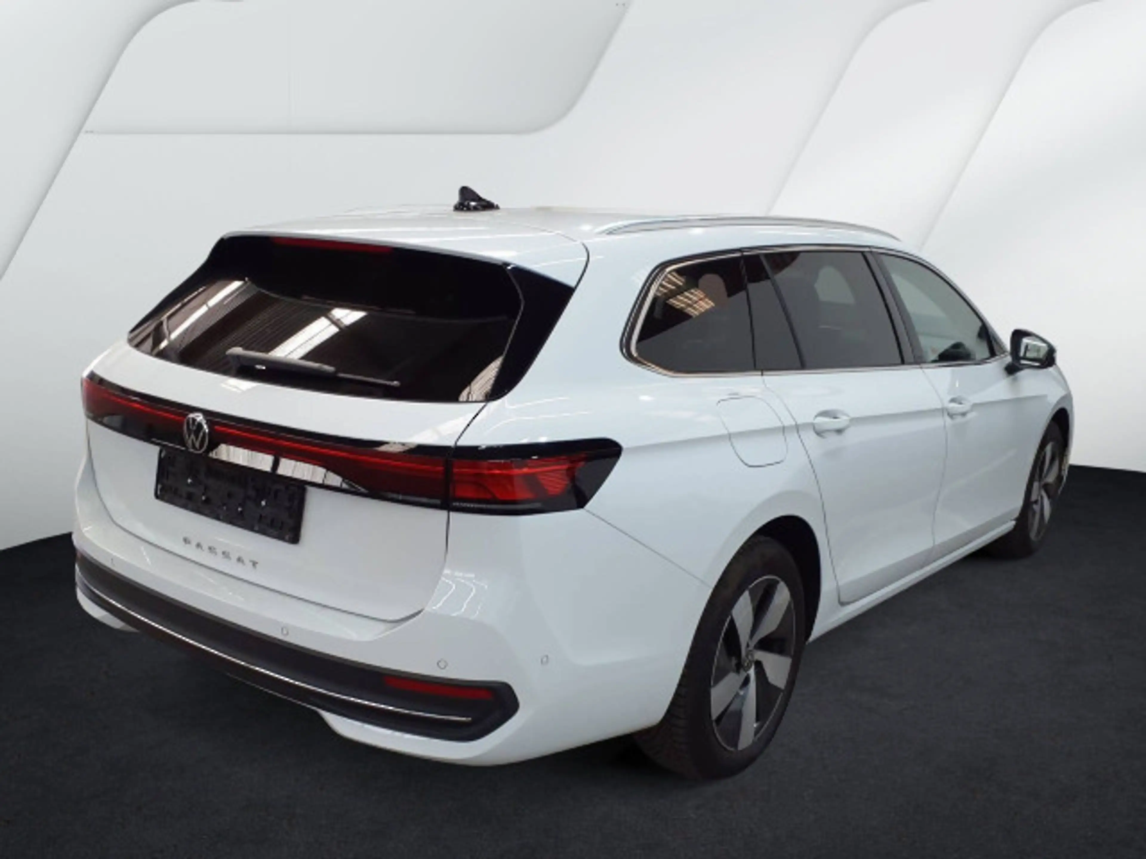 Volkswagen Passat Variant Passat 2.0 TDI DSG Business Navi LED Kamera AHK — photo 3