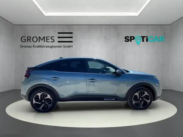 Citroen C4 view 2