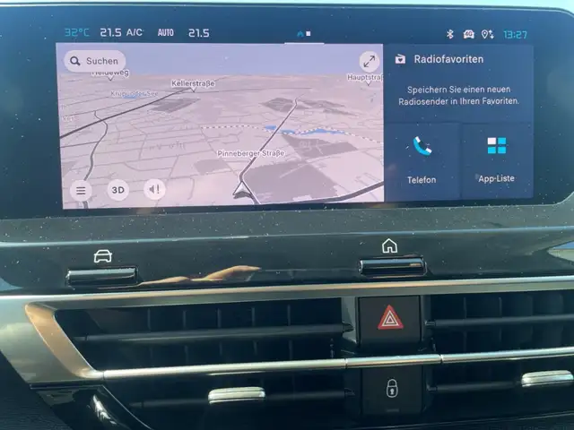 Citroen C4 view 16