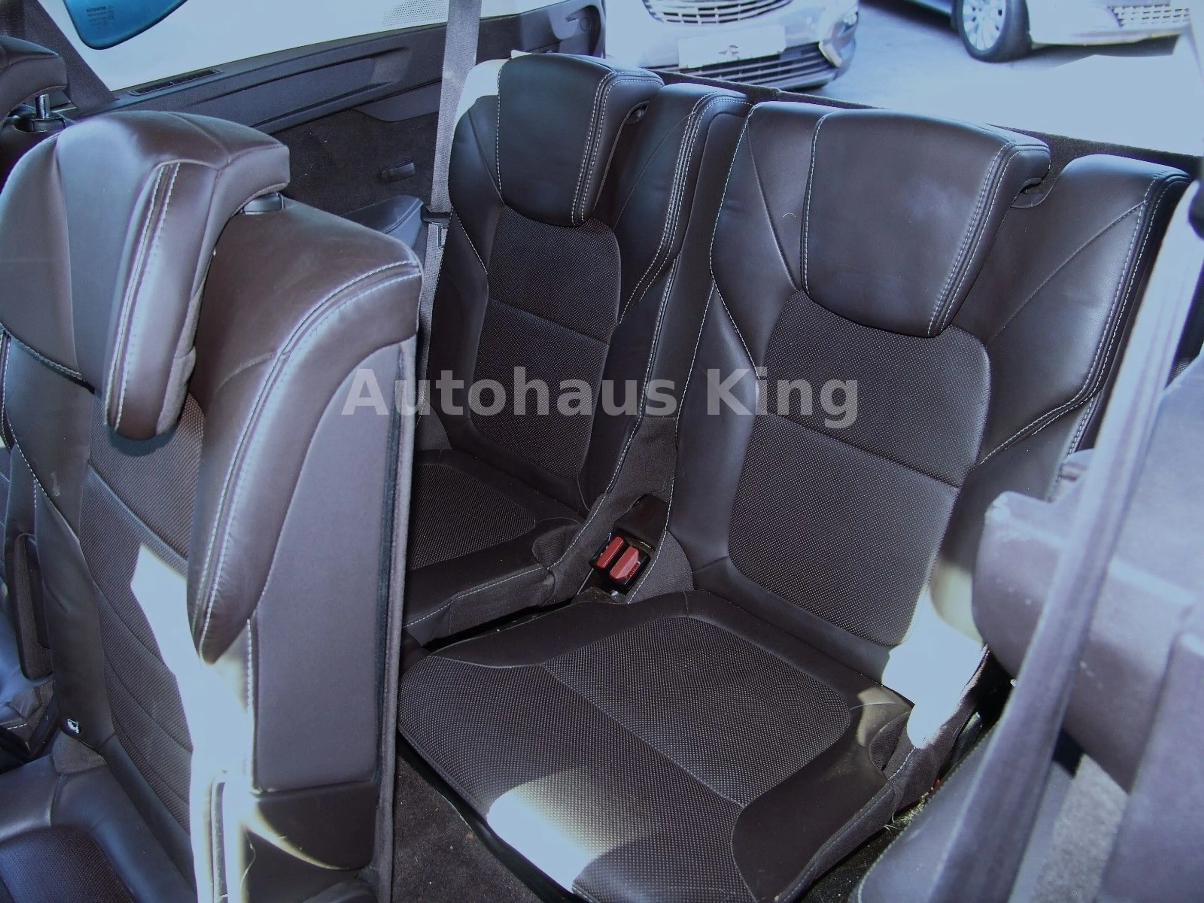 Renault Espace V Initiale Paris-AUT/7Si/Leder/NAVI/Pano — photo 13