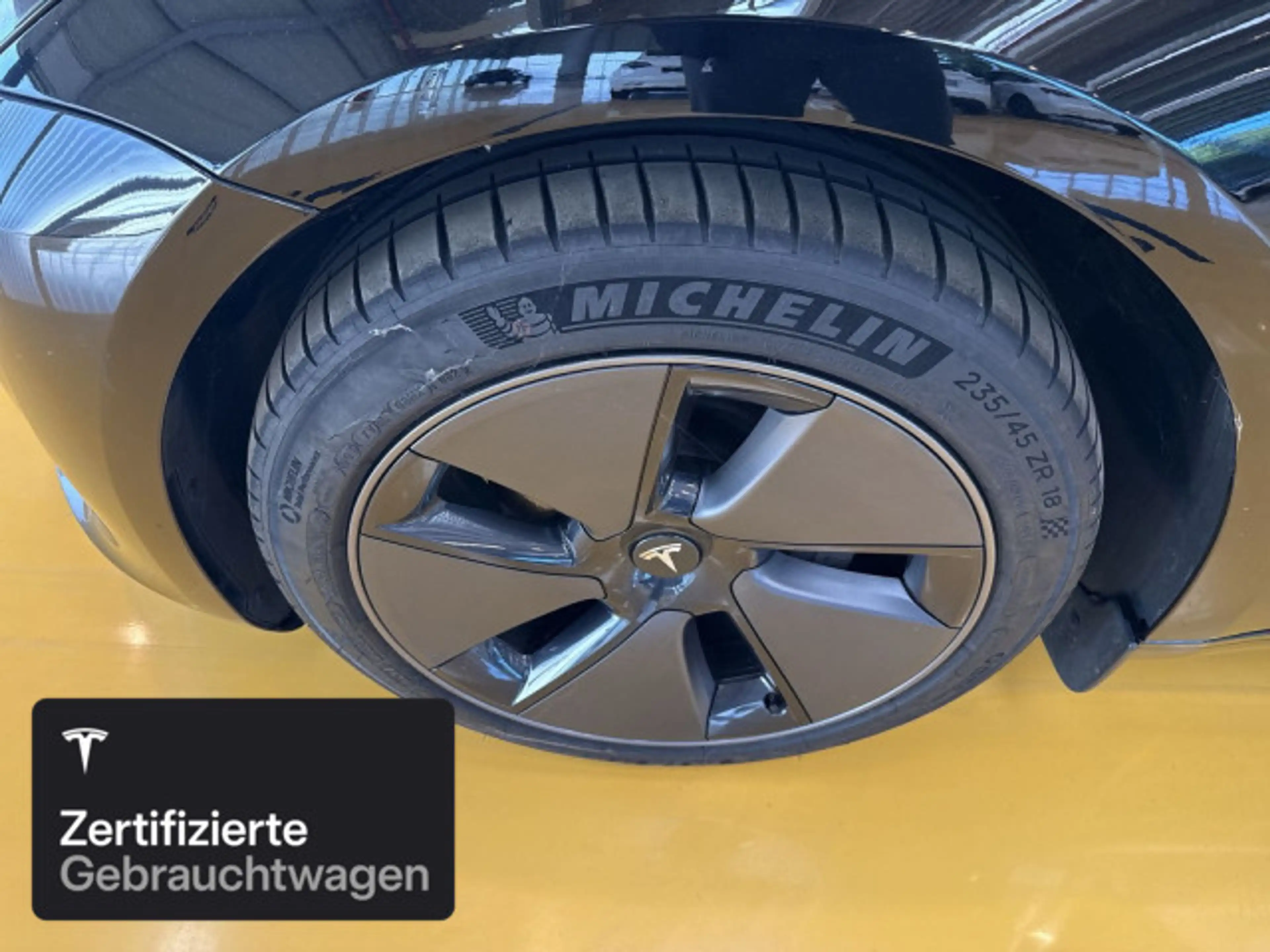 Tesla Model 3 Rear-Wheel Drive — photo 7