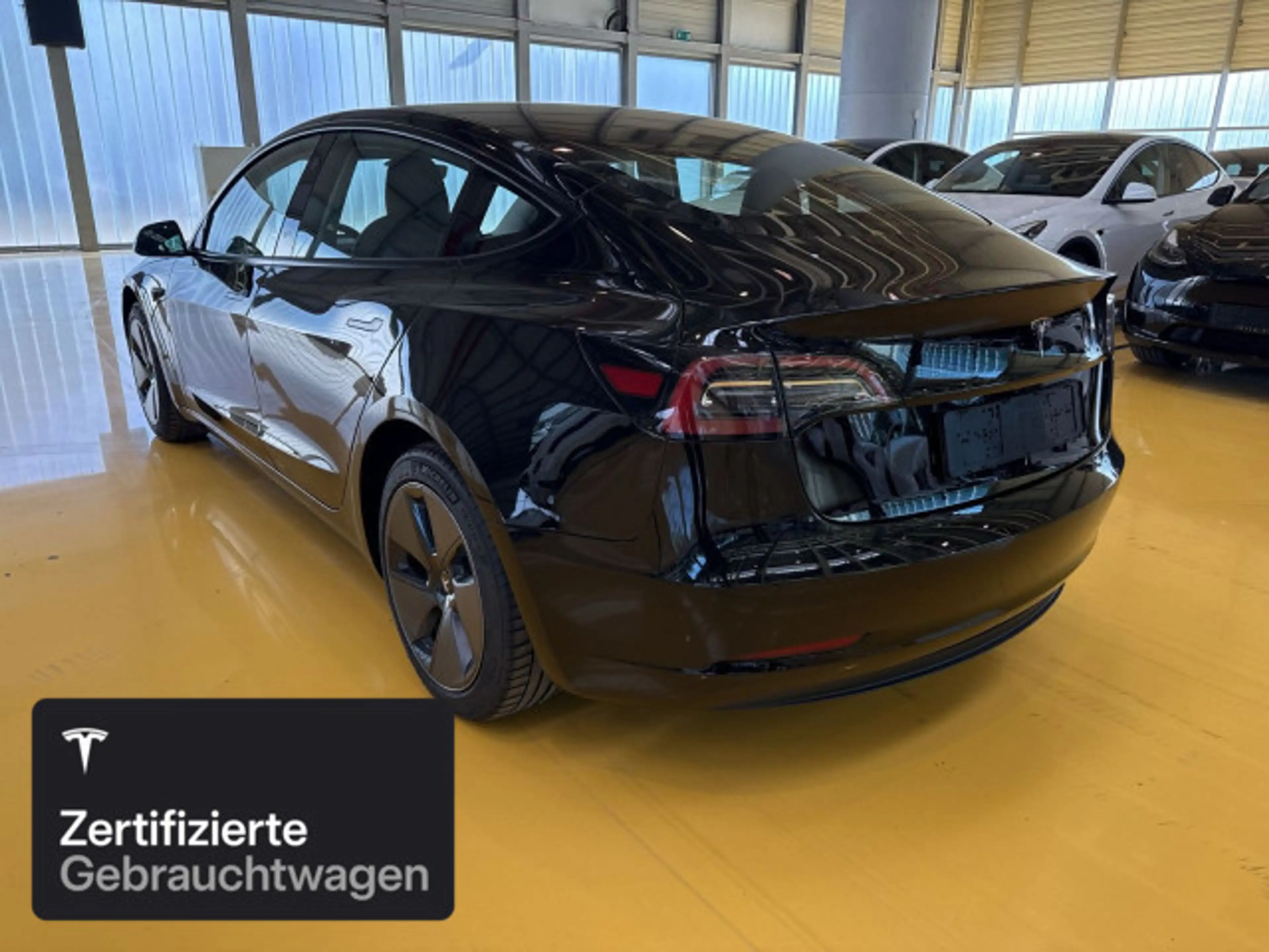 Tesla Model 3 Rear-Wheel Drive — photo 5