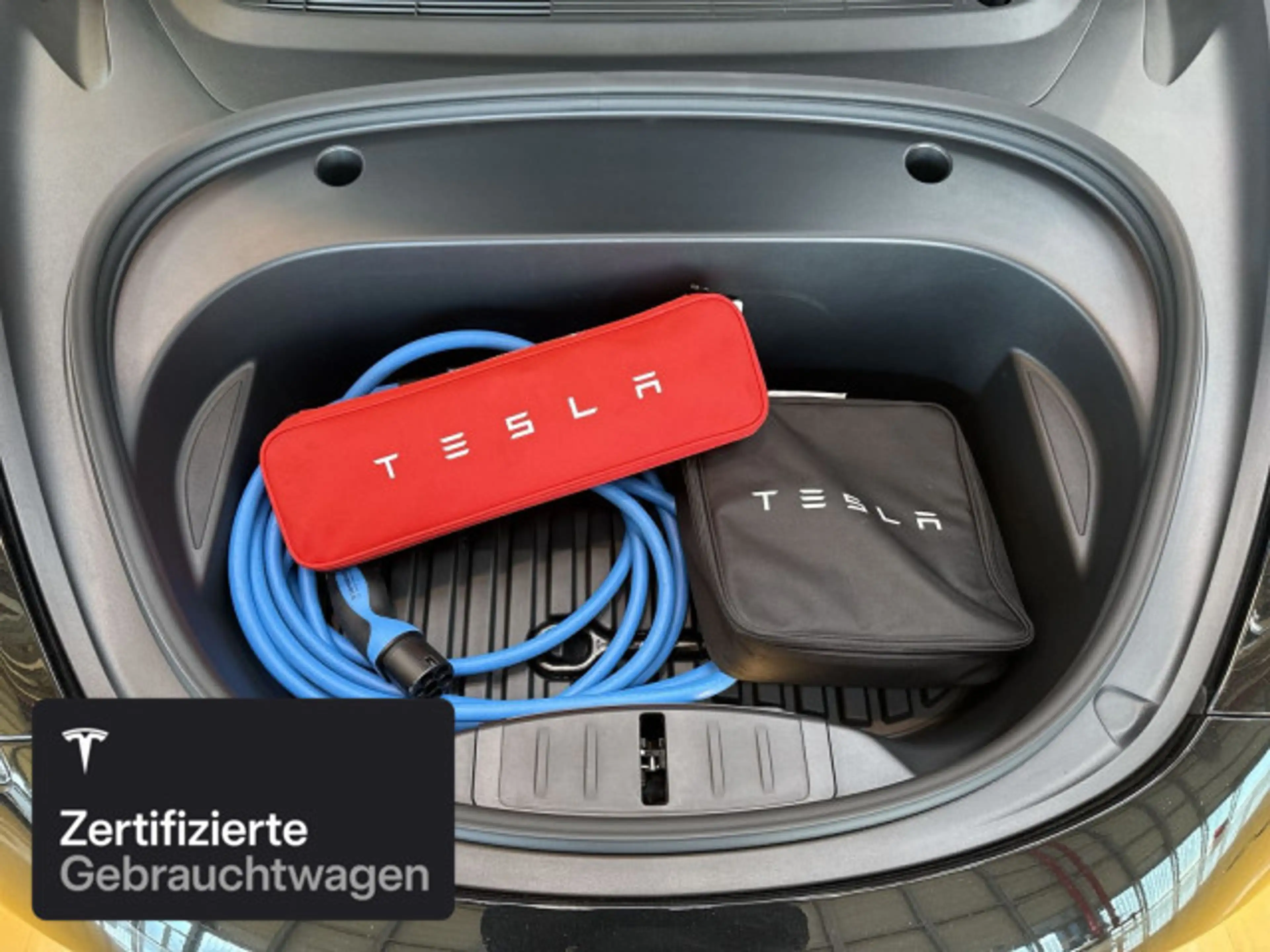 Tesla Model 3 Rear-Wheel Drive — photo 8