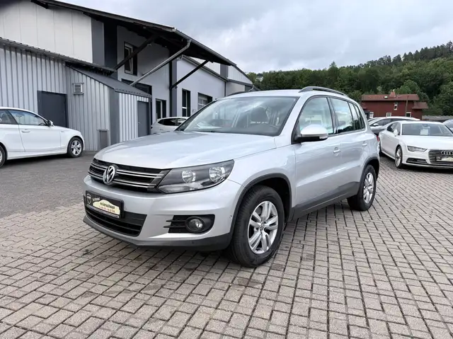 Volkswagen Tiguan 1.4 Trend 1.HAND TÜV/AU 06/27 TOP FAHRZEUG