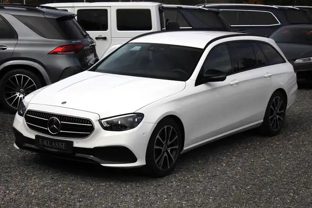 Mercedes-Benz E 200 d T AVANTGARDE ILS WIDESCREEN LEDER 1.HD