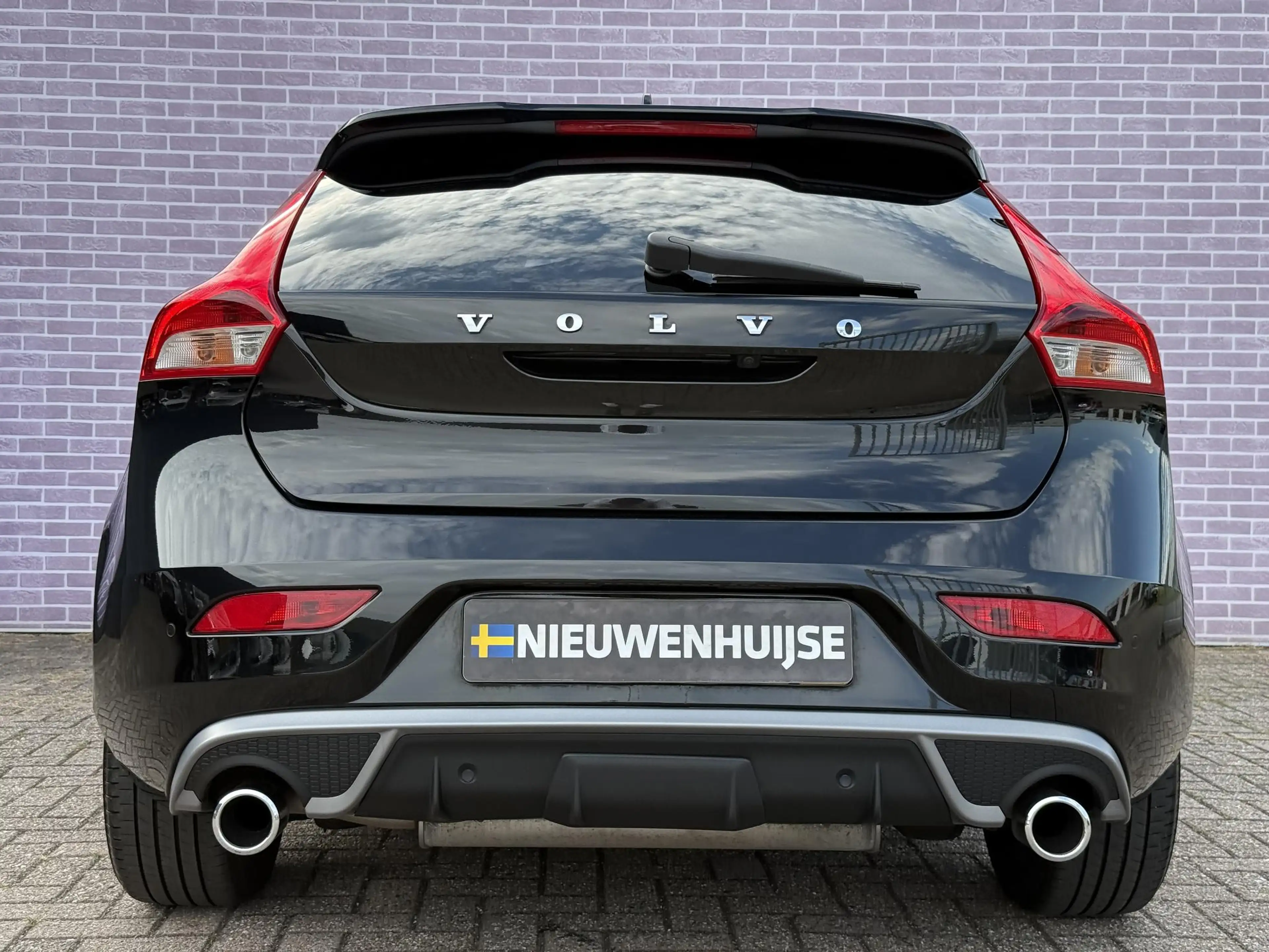 Volvo V40 1.5 T3 Polar+ Sport | Standkachel | Trekhaak | DAB — photo 13