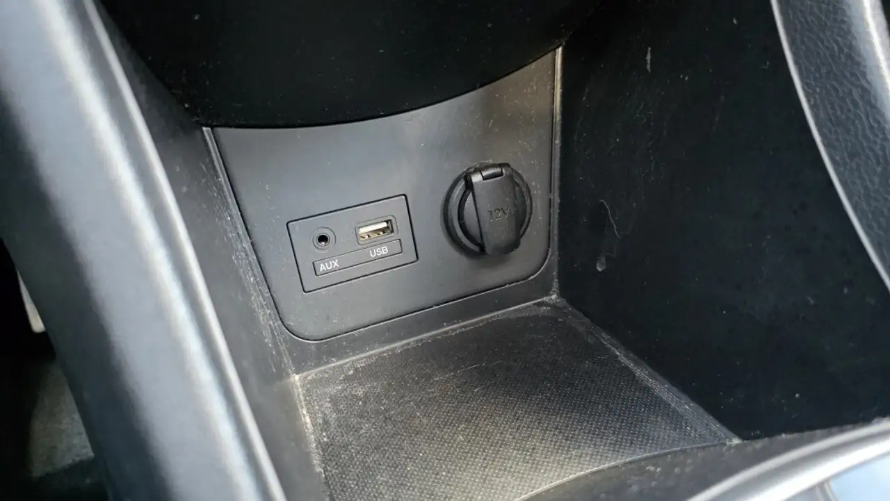 Hyundai ACCENT снимка Hyundai ACCENT