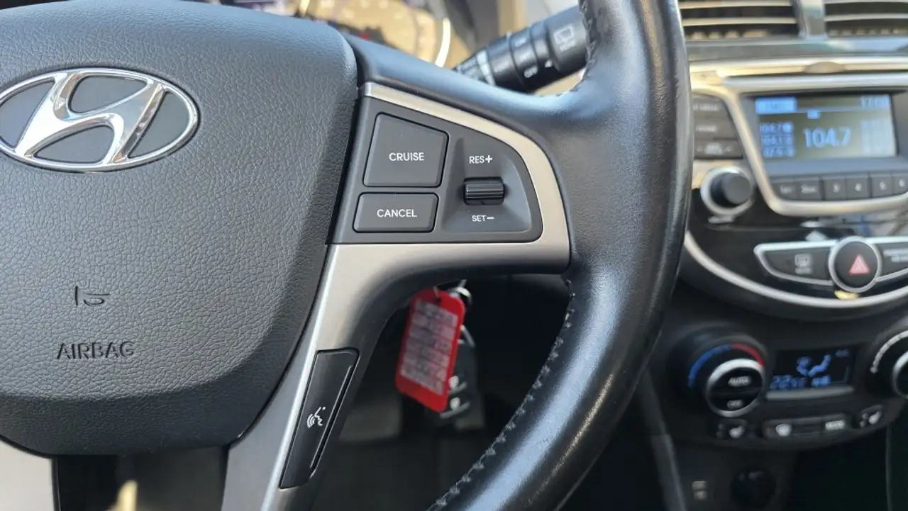 Hyundai ACCENT снимка Hyundai ACCENT