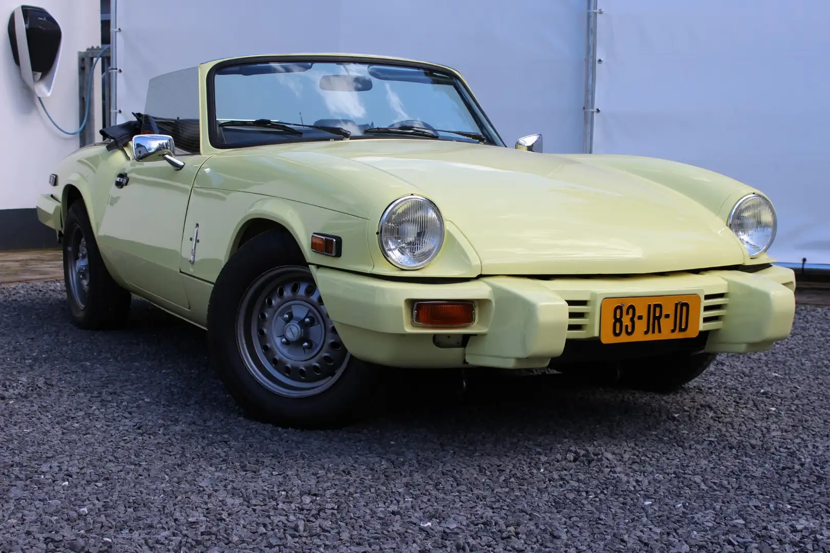 Triumph Spitfire 1.5 US | Soft Top Cabriolet | Overdrive Giallo - 2