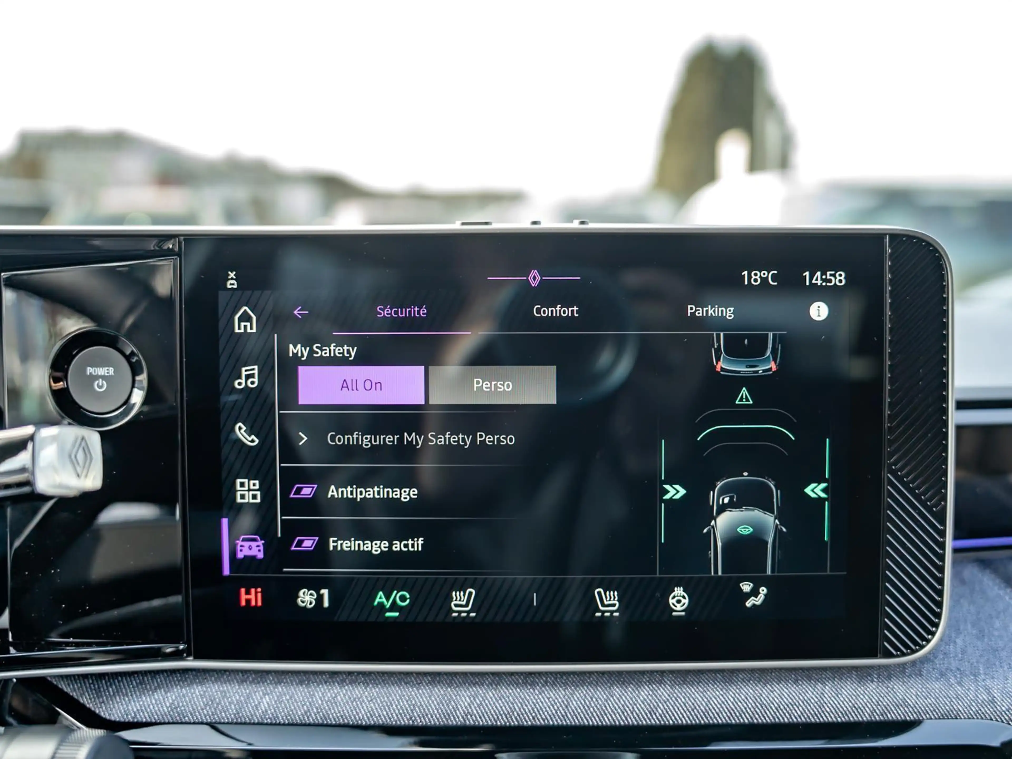 Renault R 5 Techno 120 Urban Range NAVI SHZ PDC KLIMA BT — photo 10