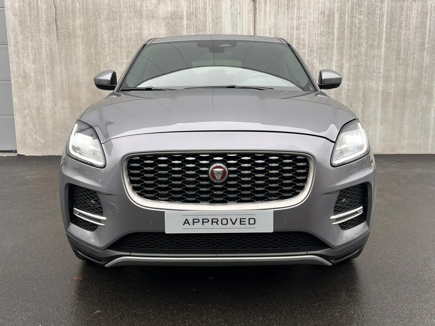Jaguar E-Pace P160 S Grijs - 2