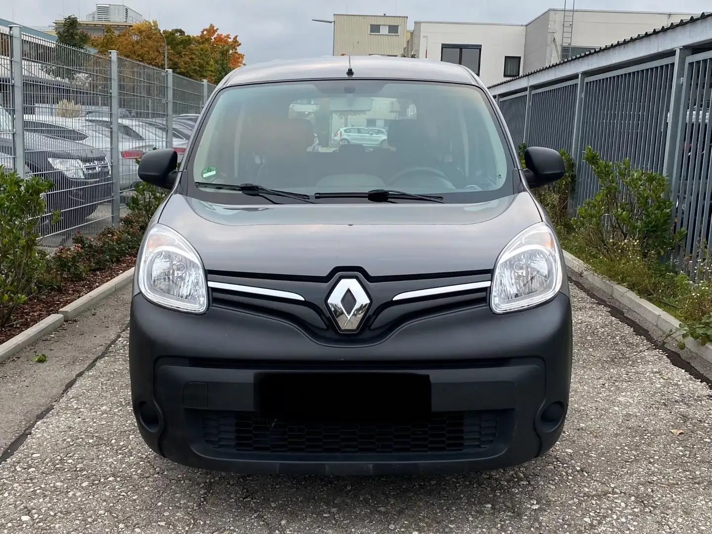 Renault Kangoo *5-Sitzer*SH bei Renault*Wenig KM* Grau - 2