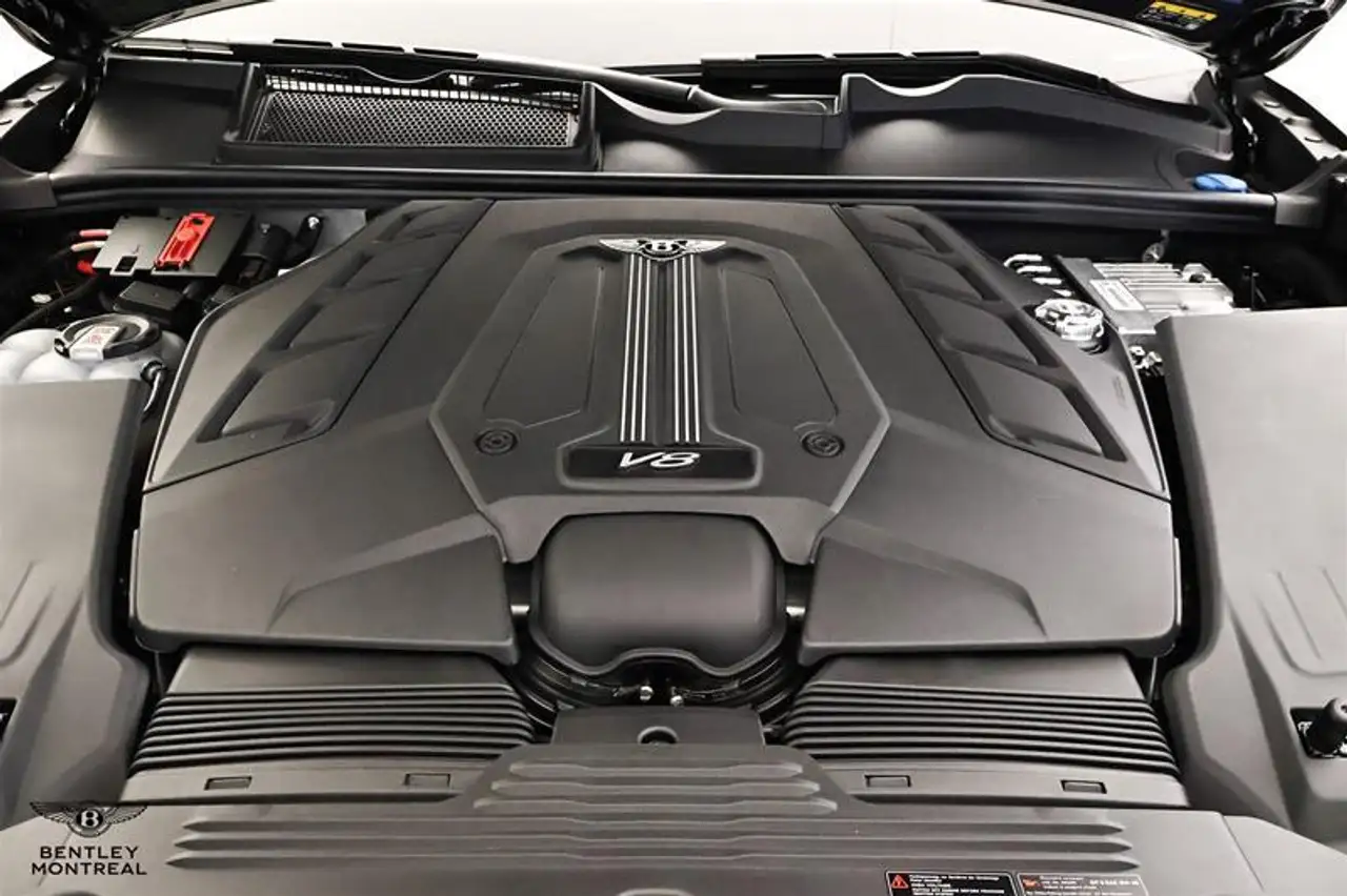 Bentley Bentayga снимка Bentley Bentayga