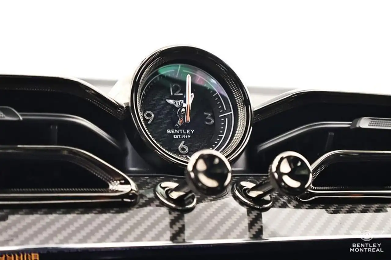 Bentley Bentayga снимка Bentley Bentayga