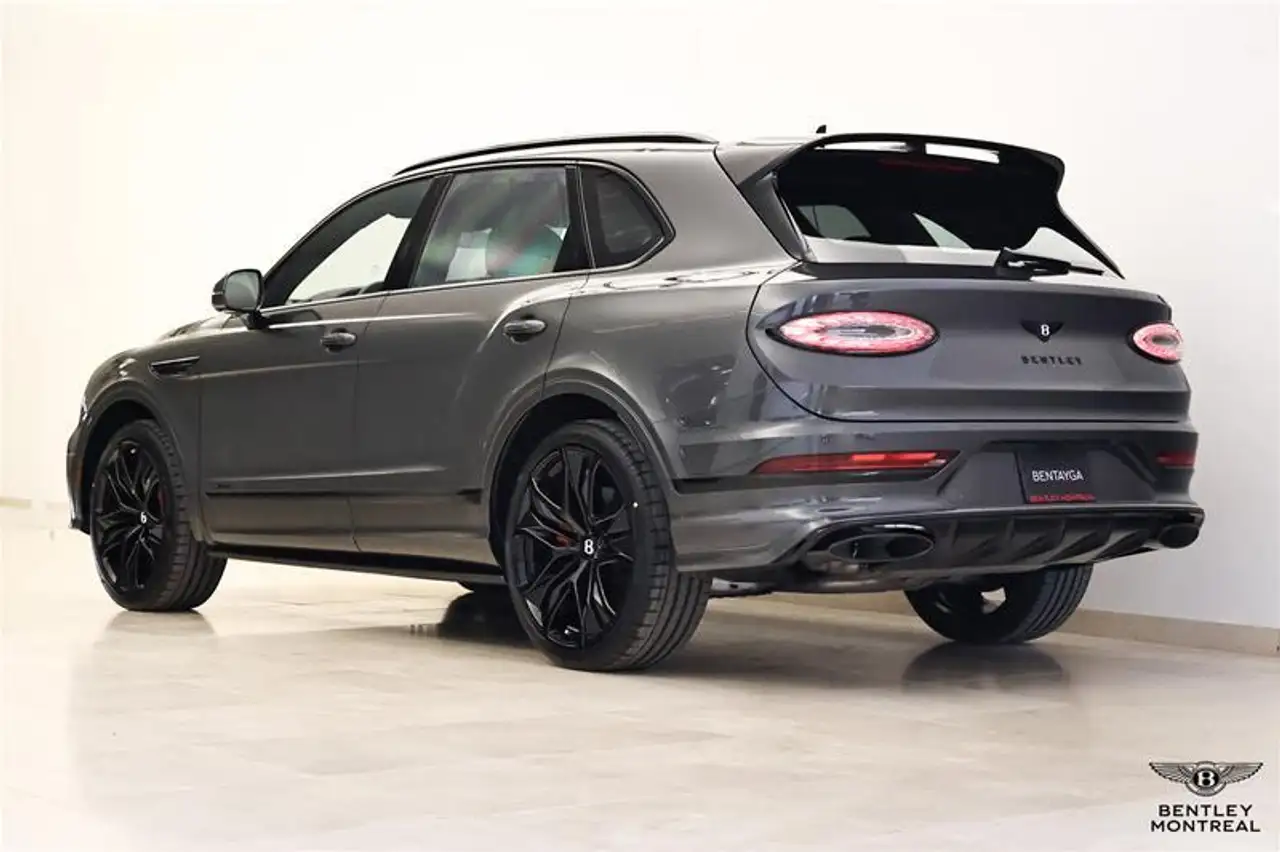 Bentley Bentayga снимка Bentley Bentayga
