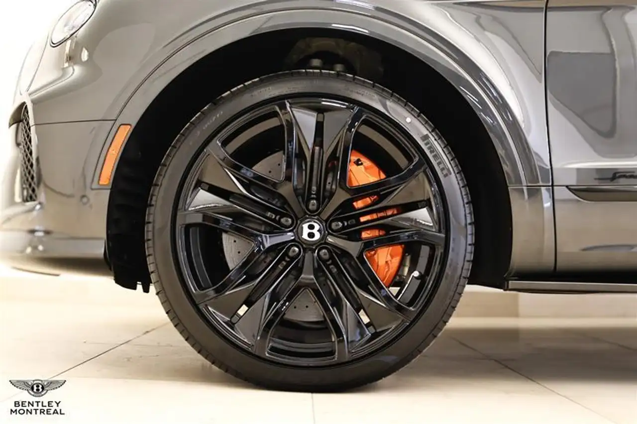 Bentley Bentayga снимка Bentley Bentayga