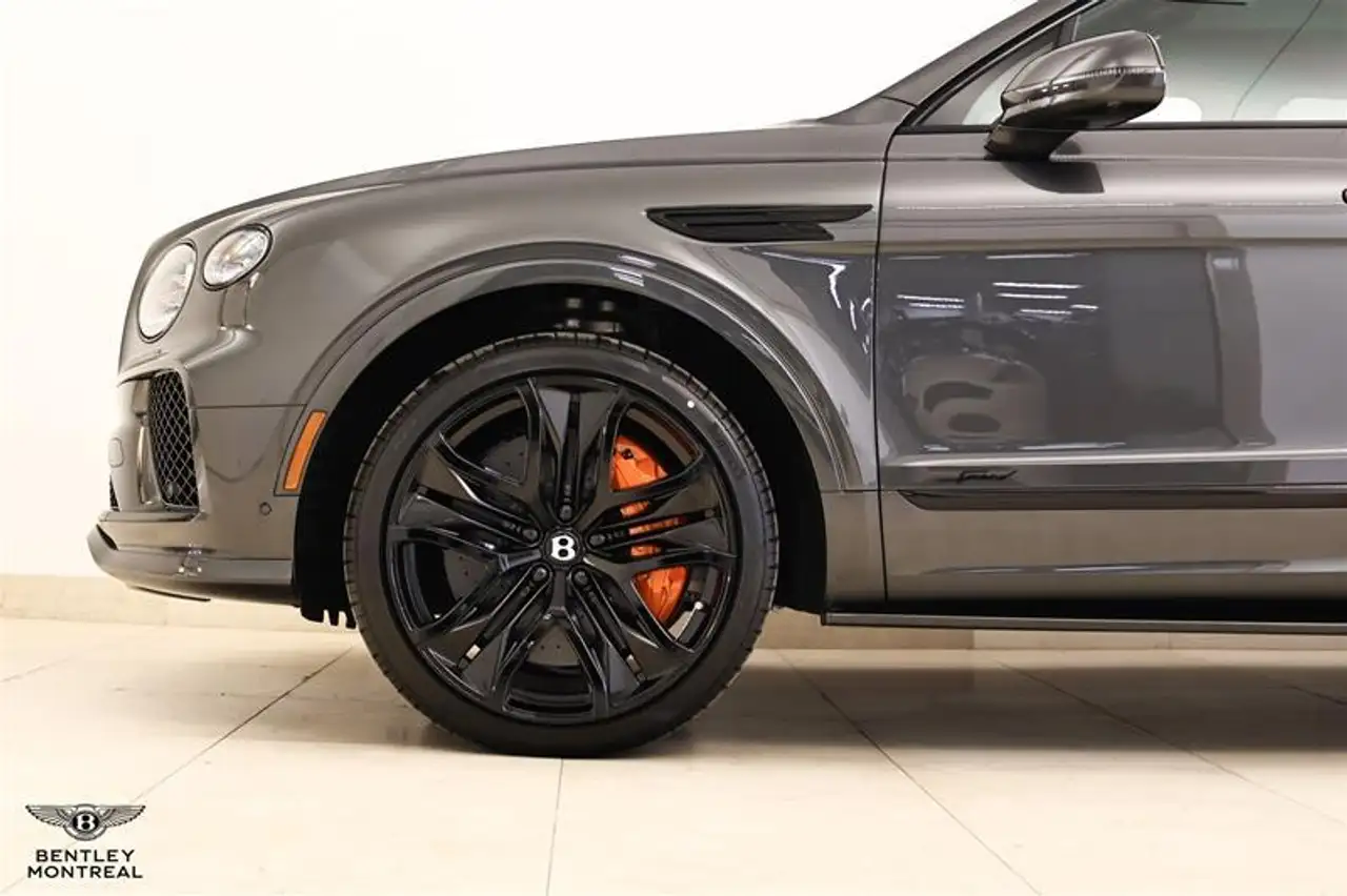 Bentley Bentayga снимка Bentley Bentayga
