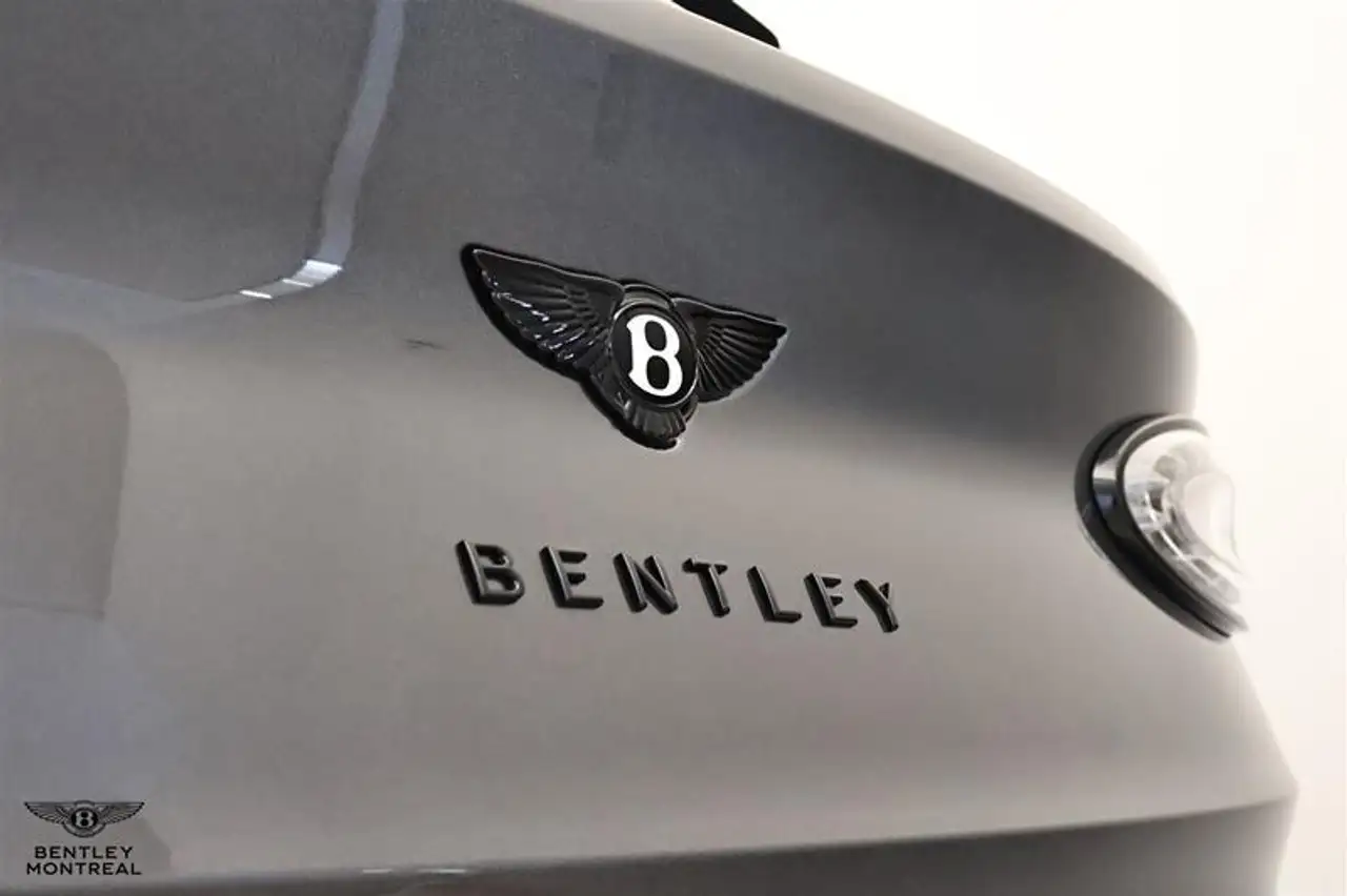 Bentley Bentayga снимка Bentley Bentayga