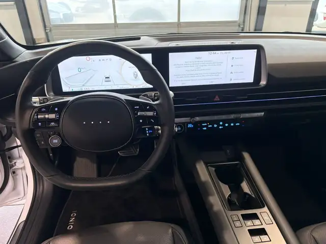 Hyundai Ioniq 6 view 9