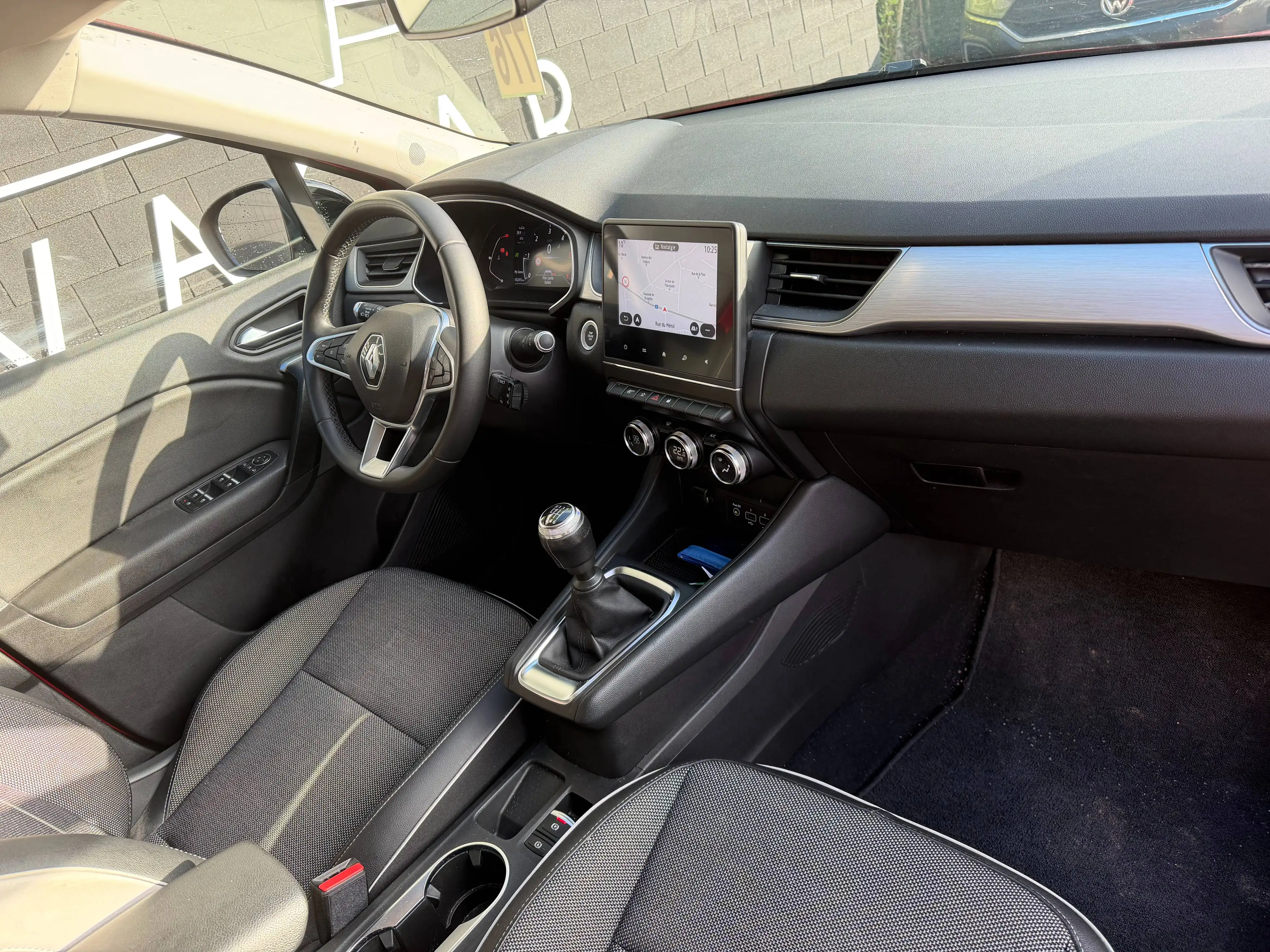 Renault Captur 1.5 Blue dCi+NAVI+AIRCO+JANTES+EURO 6 — photo 8