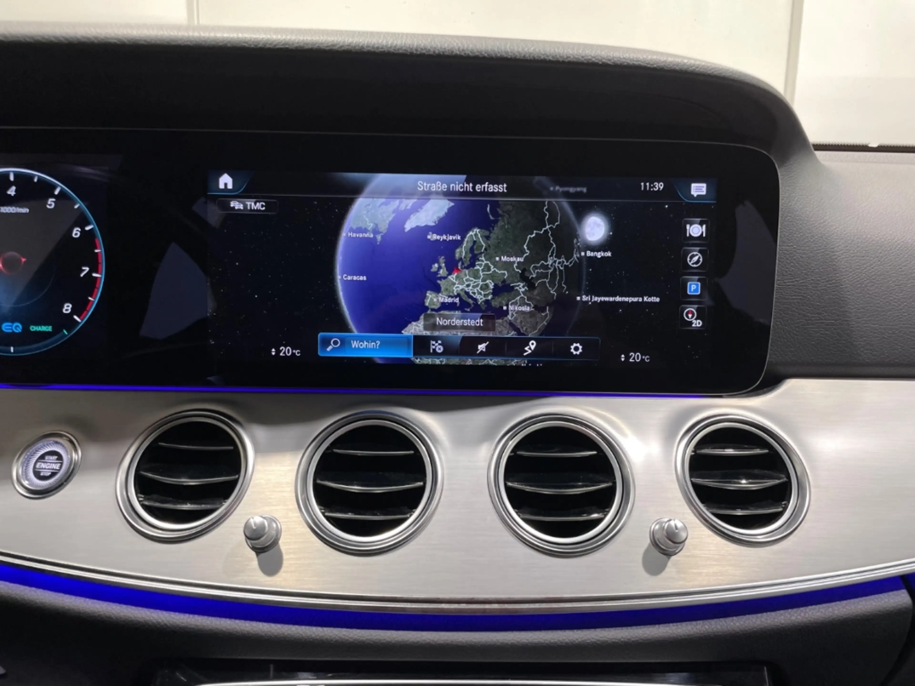 Mercedes-Benz E 200 T 4Matic AMG-Line Automatik EU6d Navi LED Widescre — photo 12