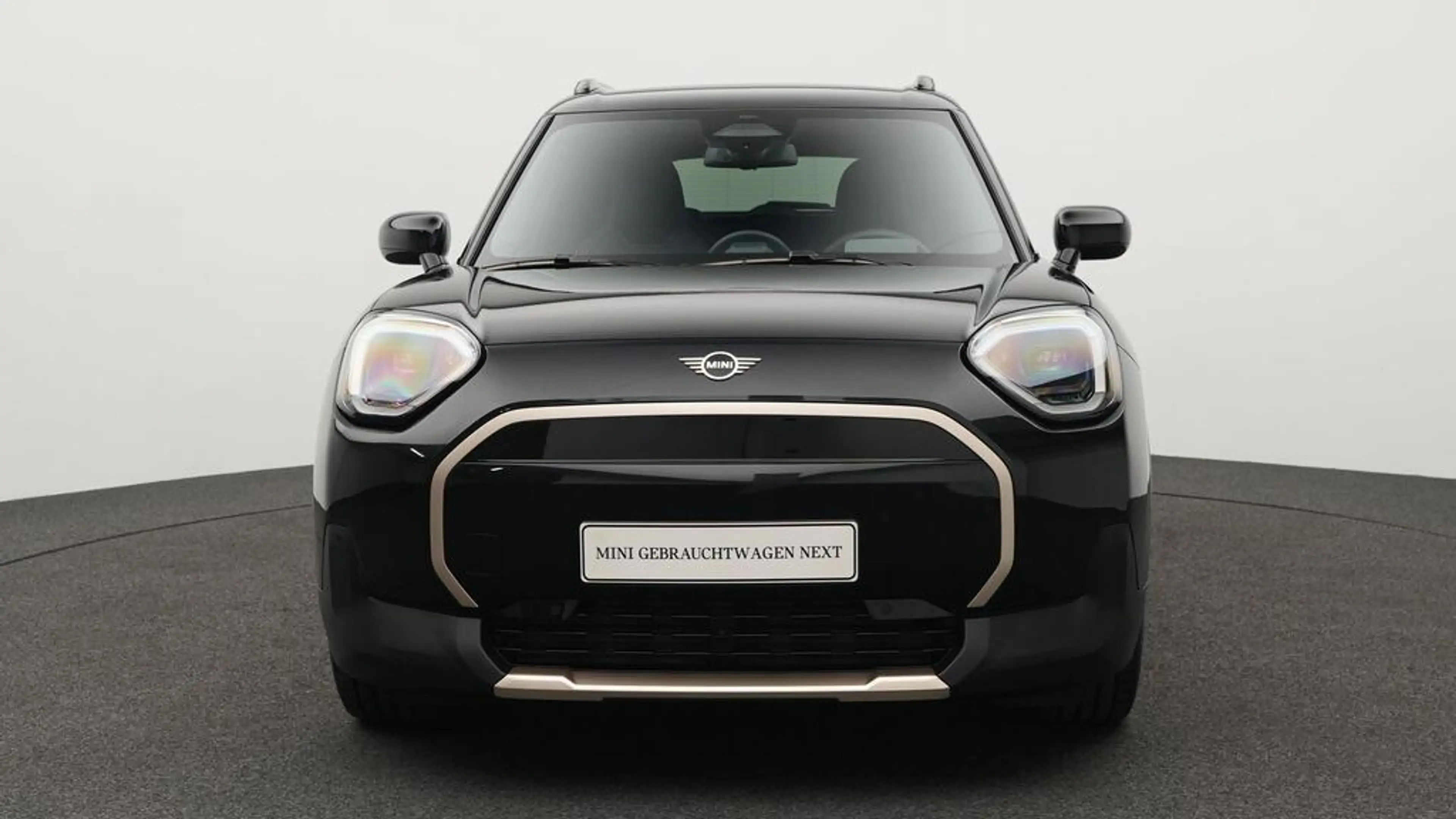 MINI Aceman Favoured Trim — photo 15