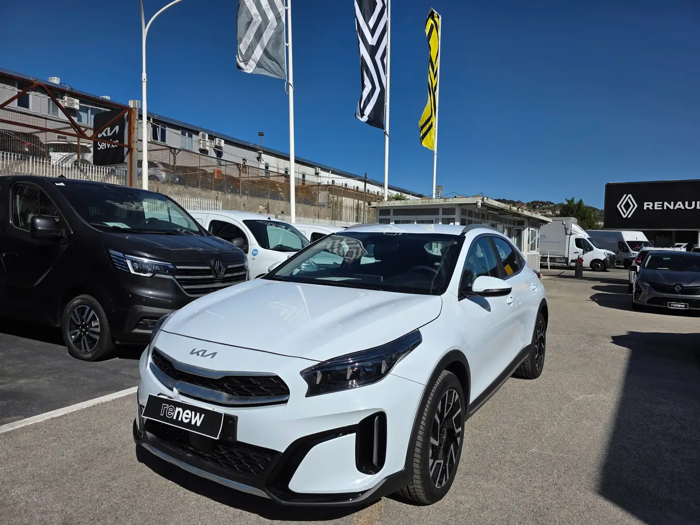 Kia XCeed XCeed 1.6 CRDI Business 136cv KM0 Bianco - 1