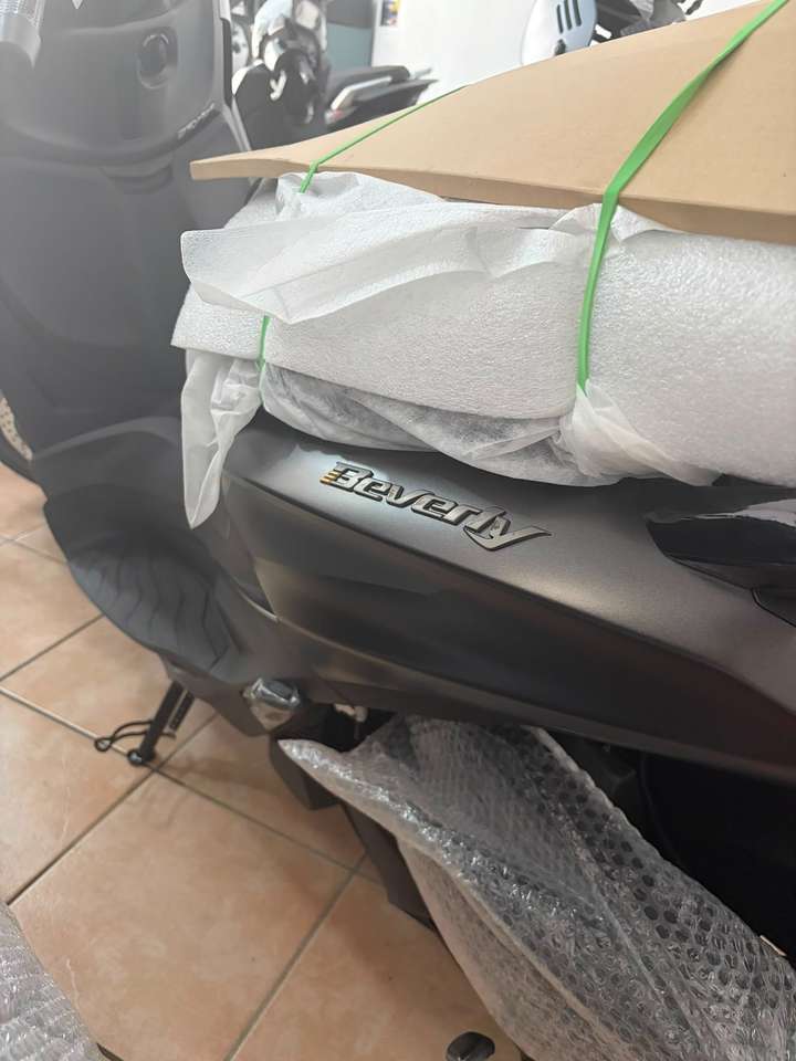 Piaggio Beverly 310S 25th ANNIVERSARY