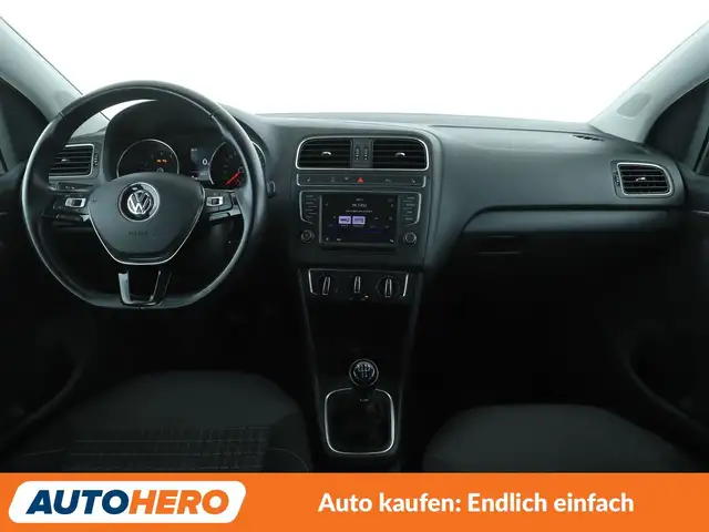 Volkswagen Polo view 12