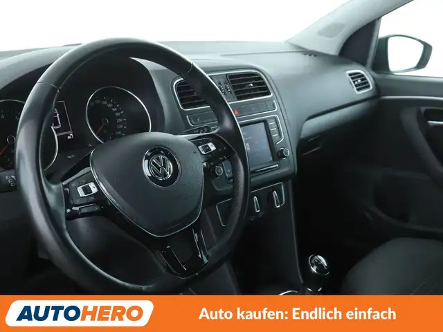 Volkswagen Polo view 11