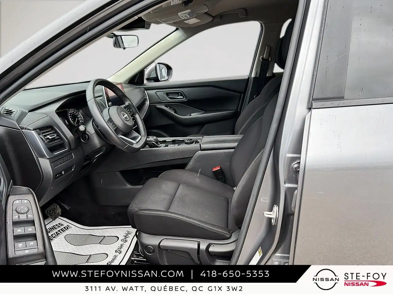 Nissan Rogue fotografie Nissan Rogue
