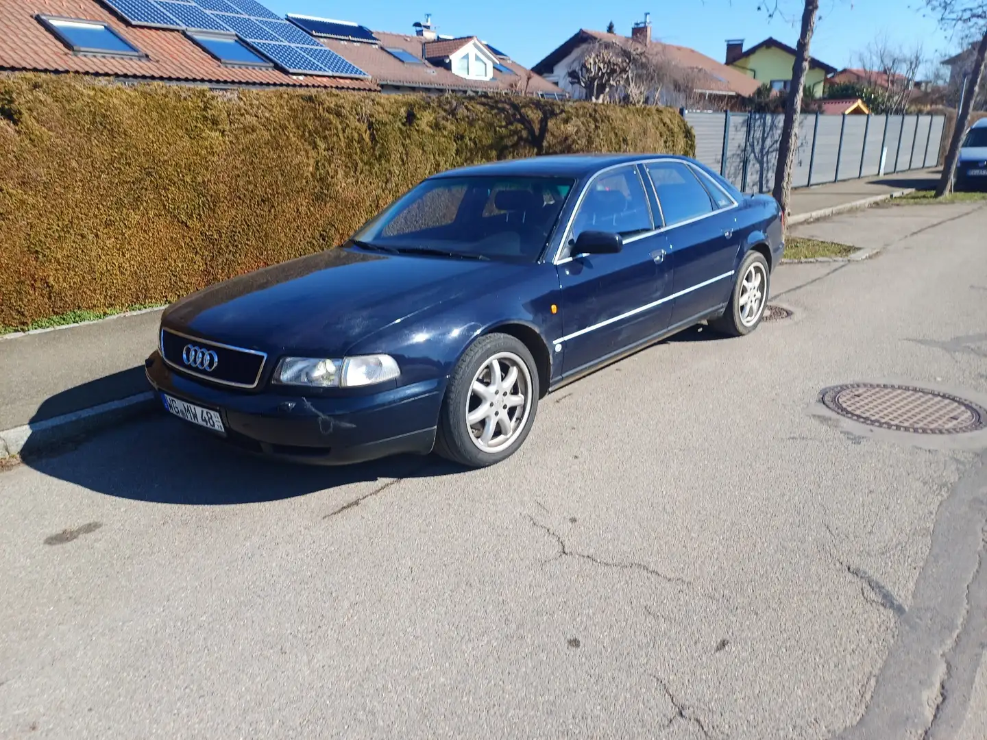 Audi A8 4.2 quattro Albastru - 1