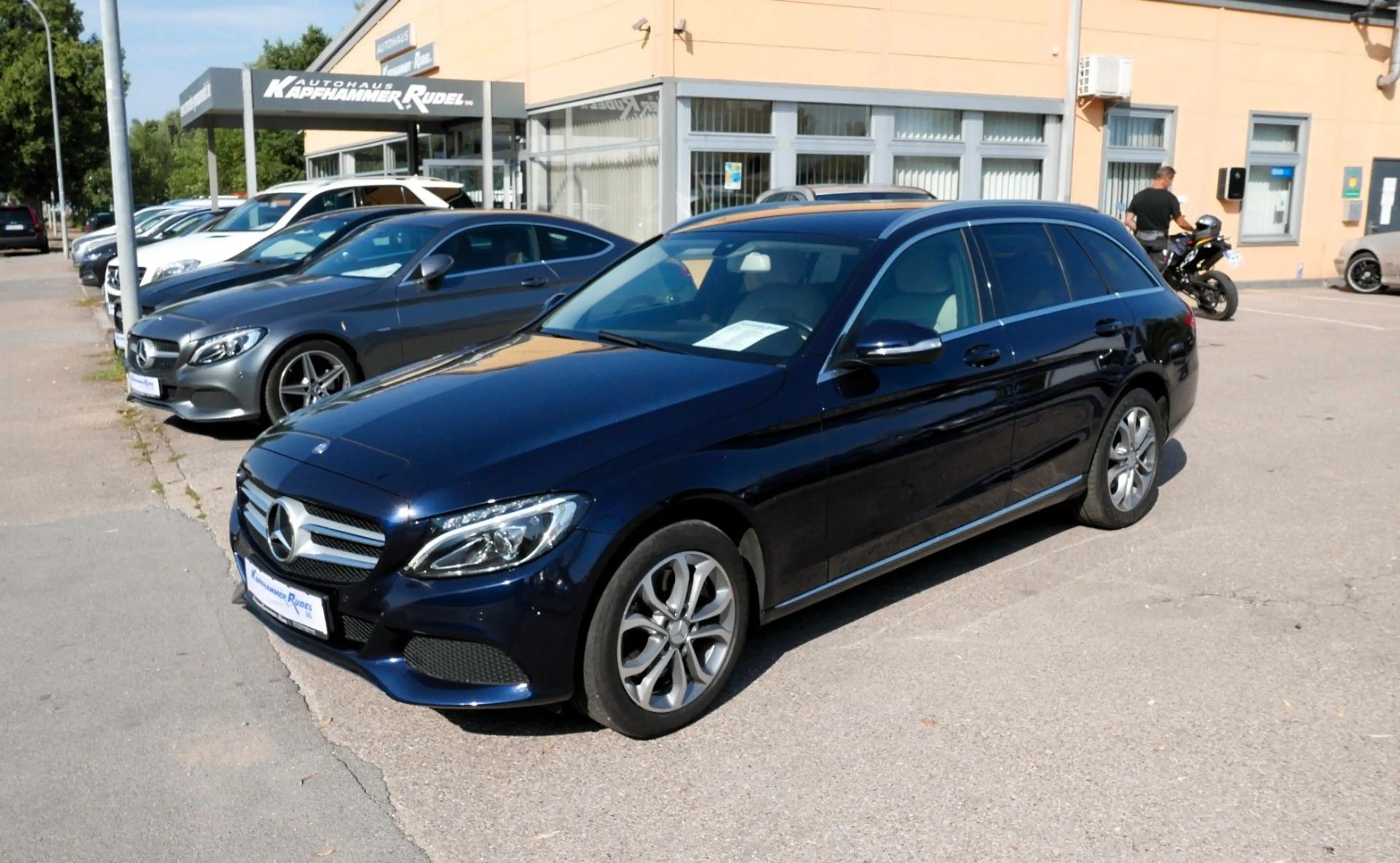 Mercedes-Benz C 250 BlueTec/d 4Matic/AHK/NAVI — photo 3