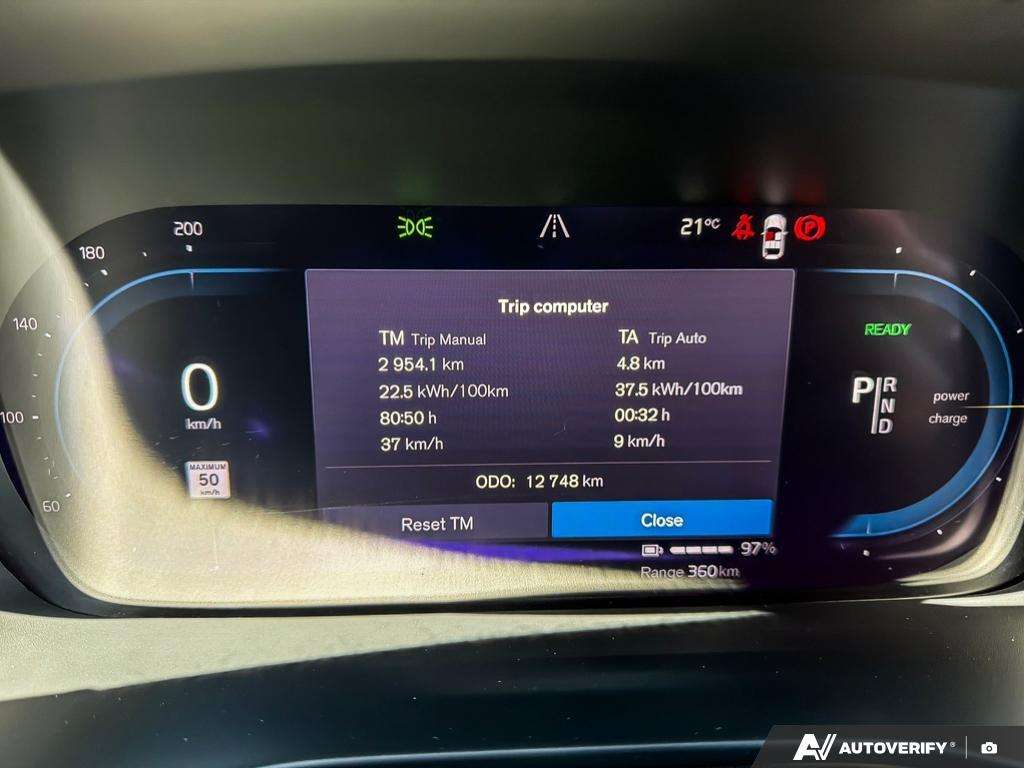 2024 Volvo XC40 Twin Plus thumb 14