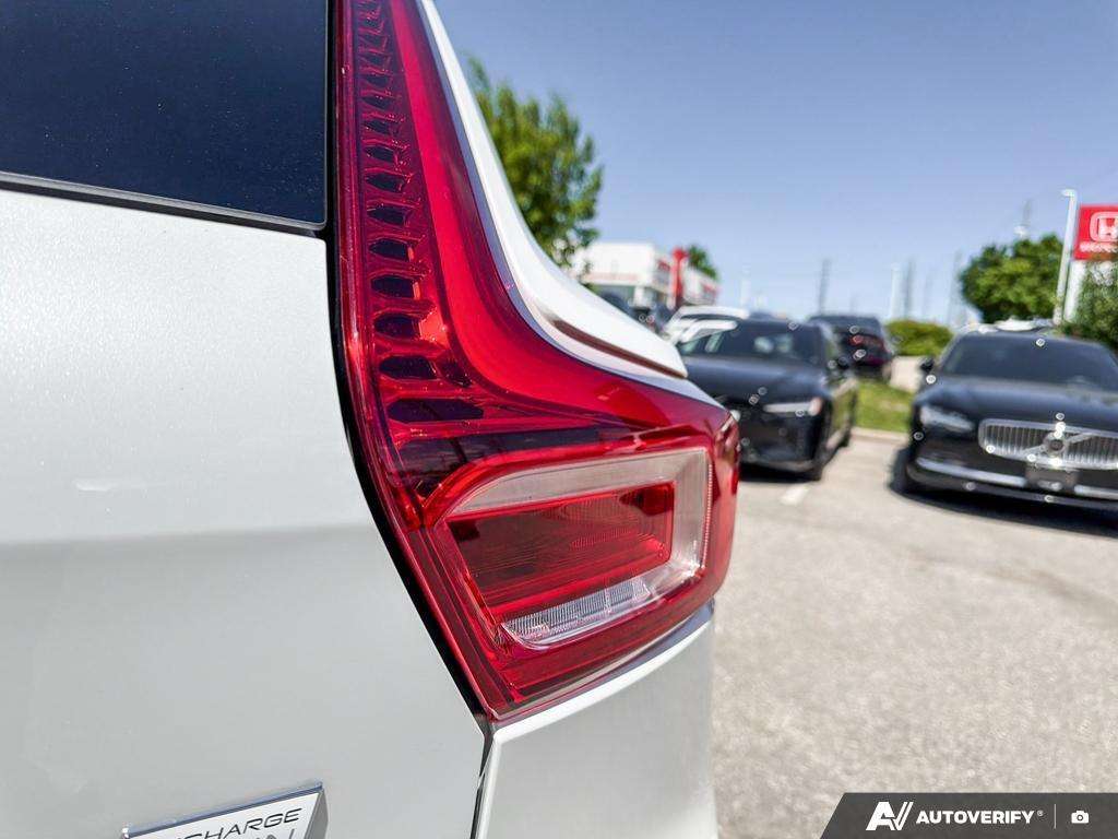 2024 Volvo XC40 Twin Plus thumb 10
