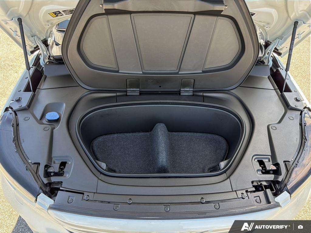 2024 Volvo XC40 Twin Plus thumb 9